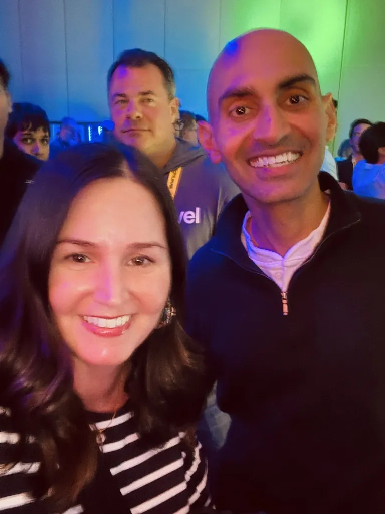 Erica Bollinger taking a selfie with Neil Patel at a LevelUp 2026 affiliate party